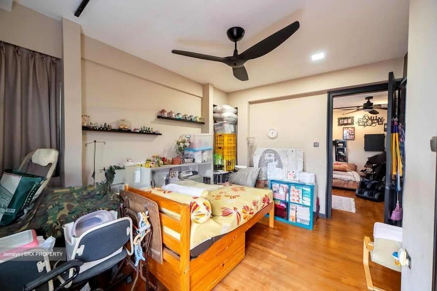 Sennett Estate (D13), Terrace #636883321